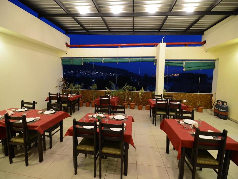 Hotel Sanobar image