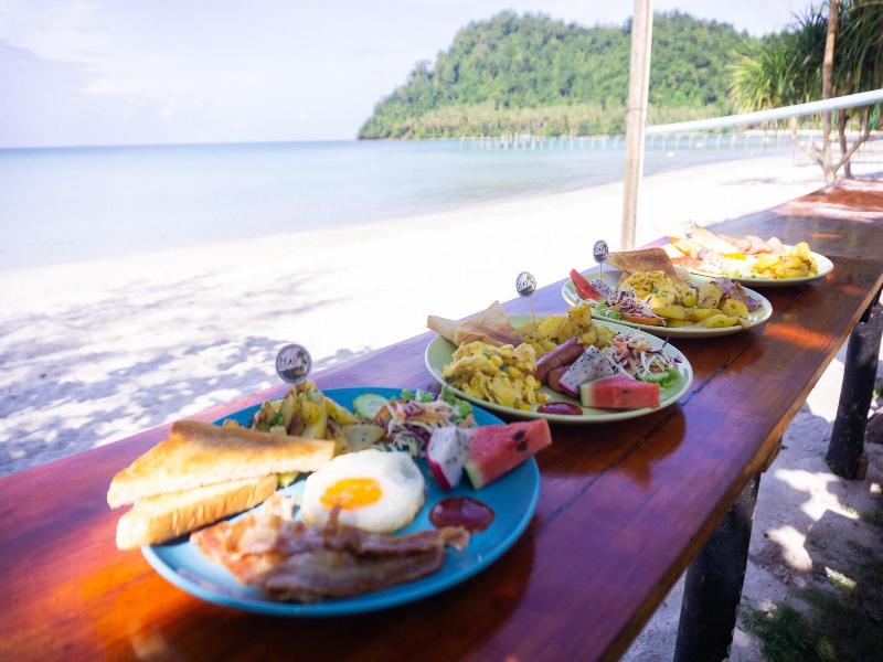 I Lay House Koh Kood image