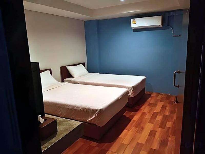 Airport A1 Hotel image