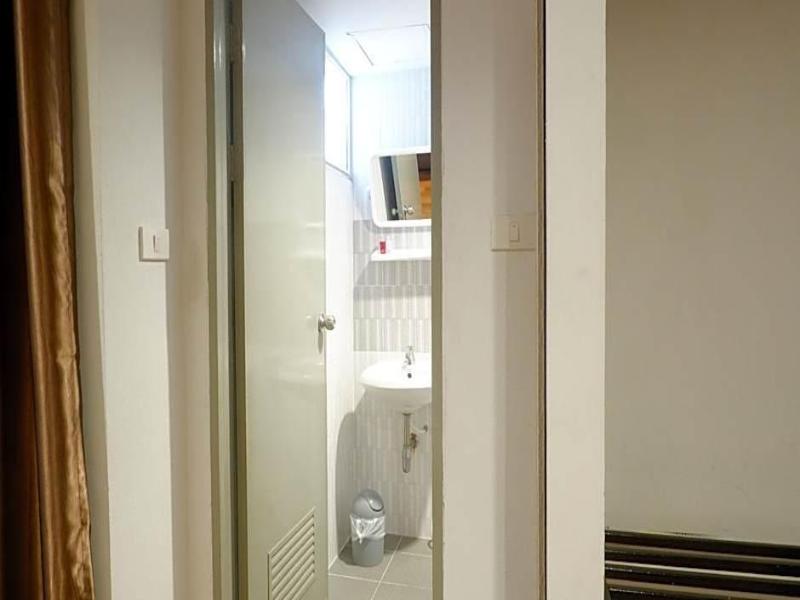 Airport A1 Hotel image