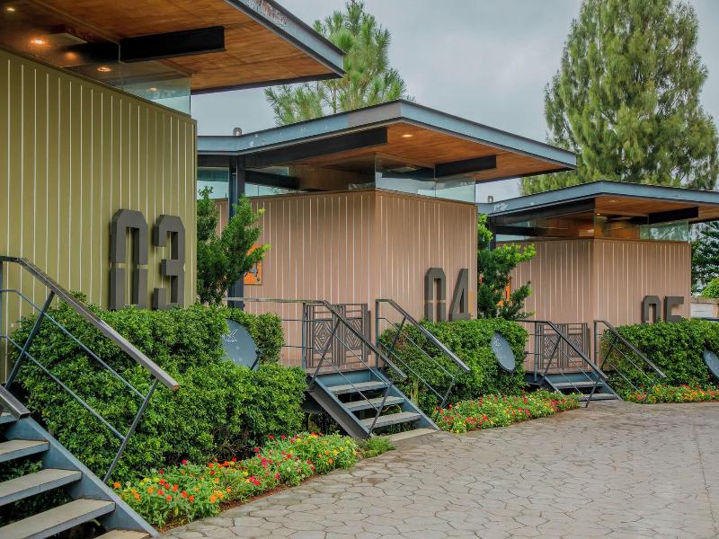 Pino Latte Resort And Hotel