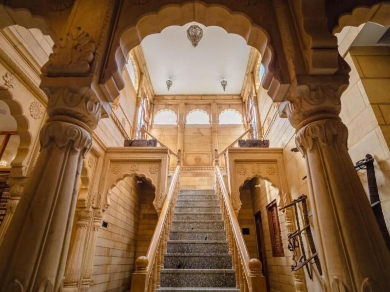 Grand Khalifa image