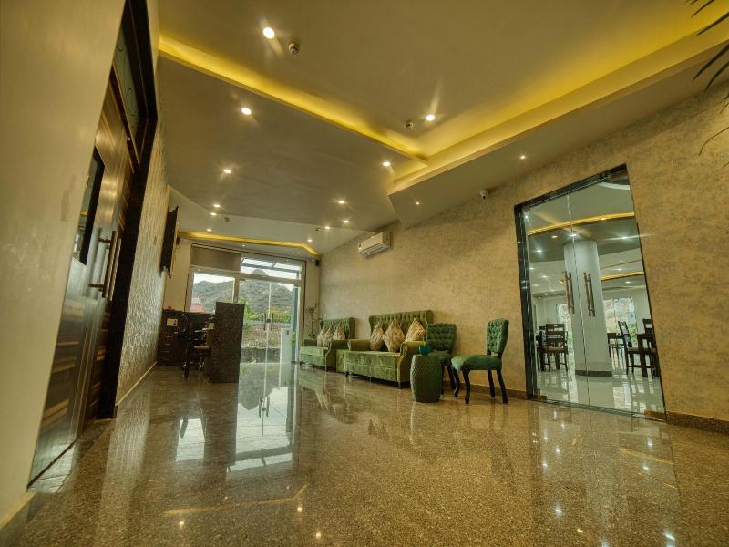 Hotel Paramount image