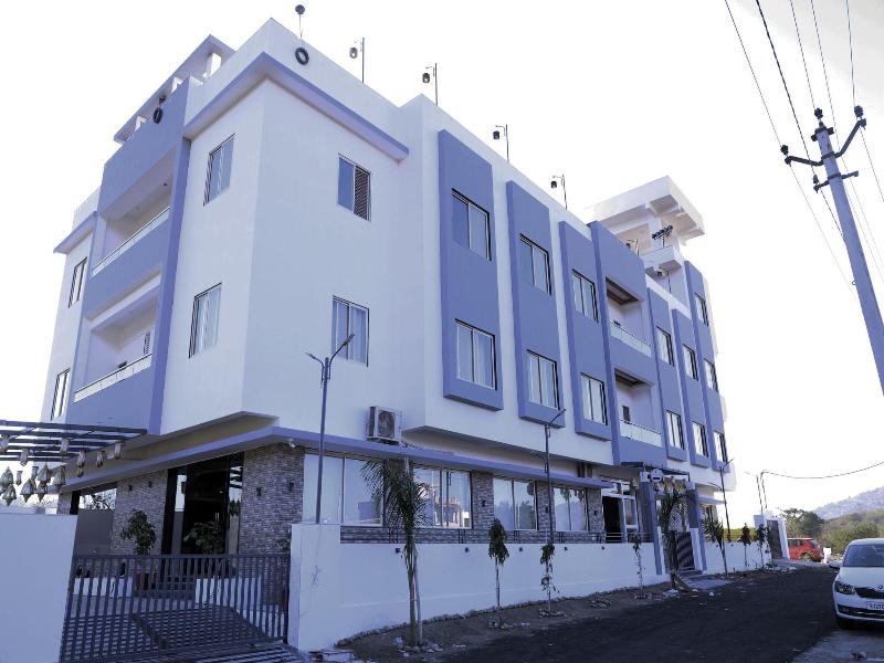 Hotel Paramount image