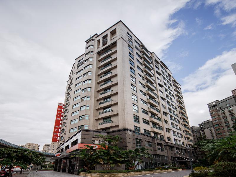Dahu Park Hotel image
