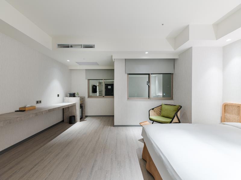 Dahu Park Hotel image