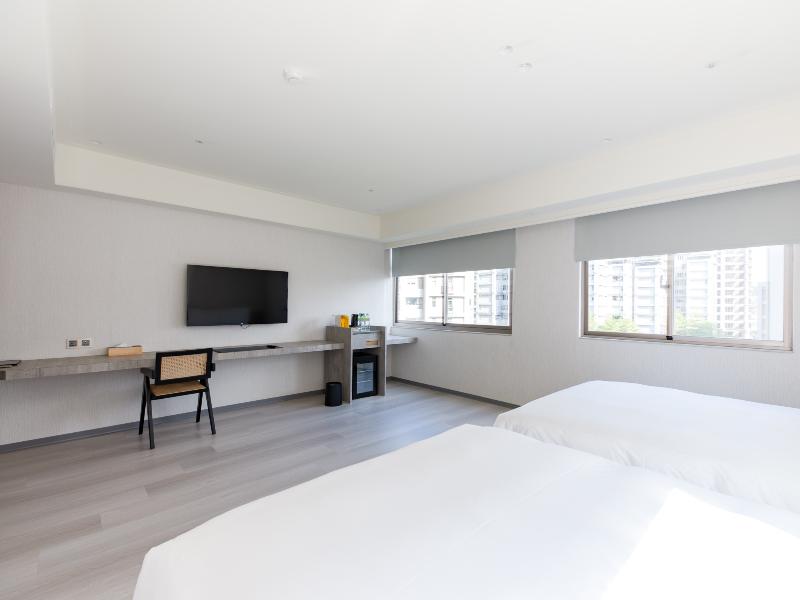 Dahu Park Hotel image