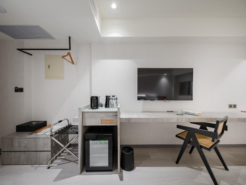 Dahu Park Hotel image