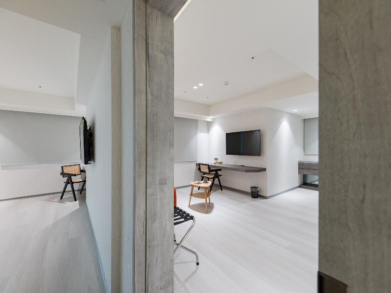 Dahu Park Hotel image