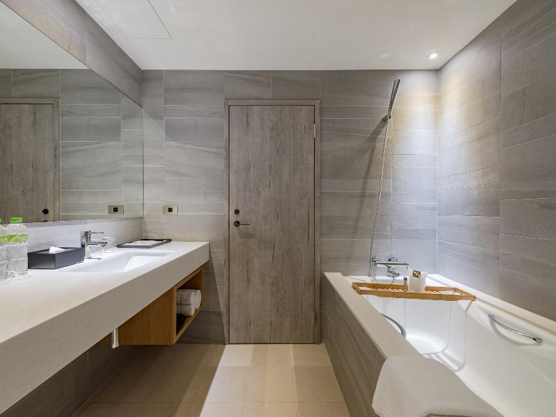 Dahu Park Hotel image