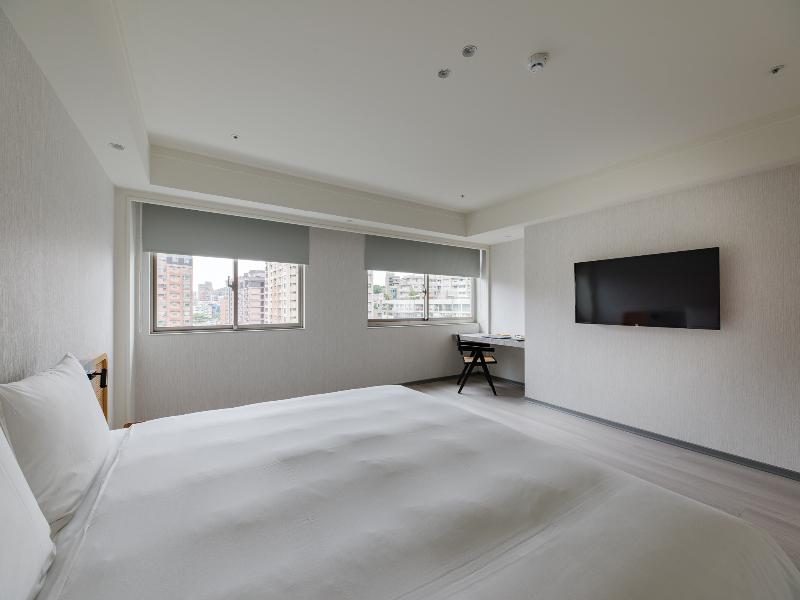 Dahu Park Hotel image