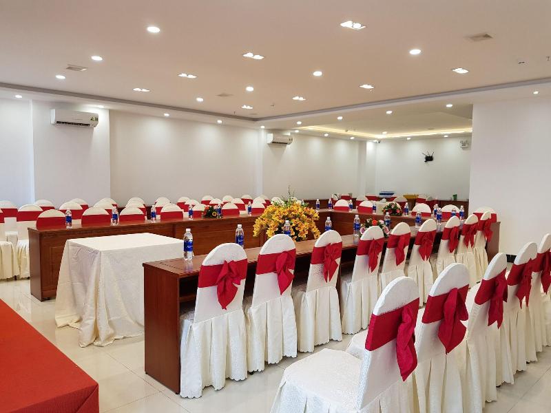 Thanh Van Hotel image