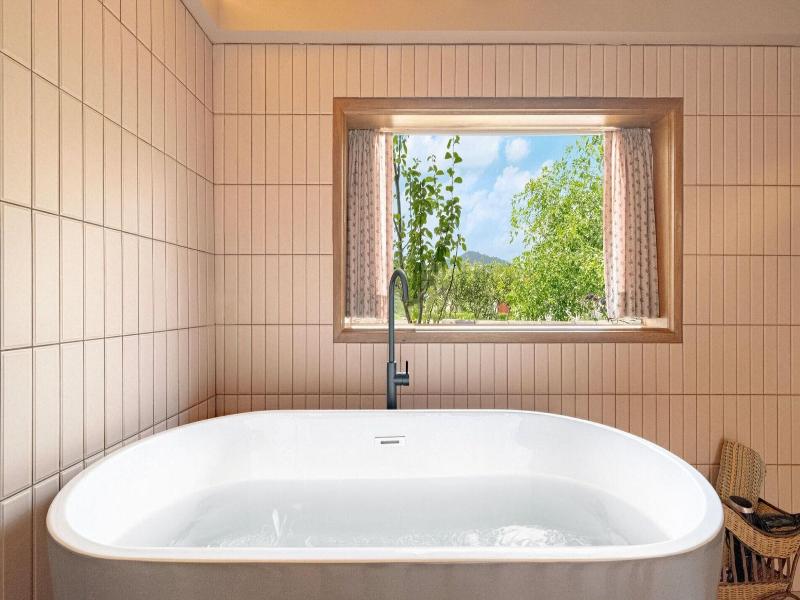 Gyeongju Hanokstay Hangbokhanzip image