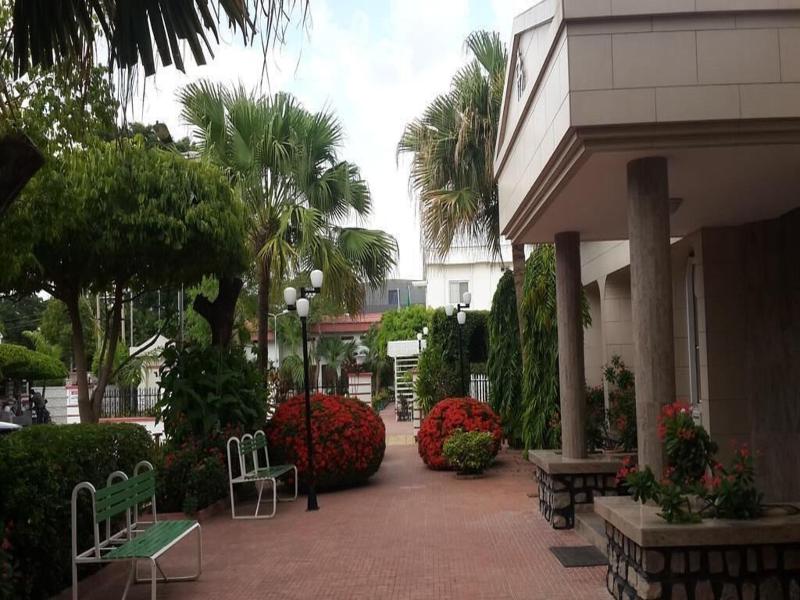Prince Hotel