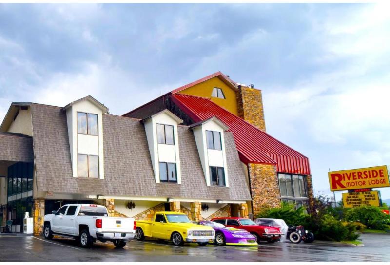 Tennessee Mountain Lodge Riverside By Oyo image