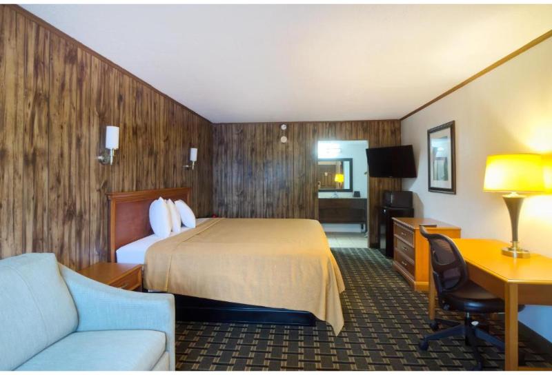 Tennessee Mountain Lodge Riverside By Oyo image