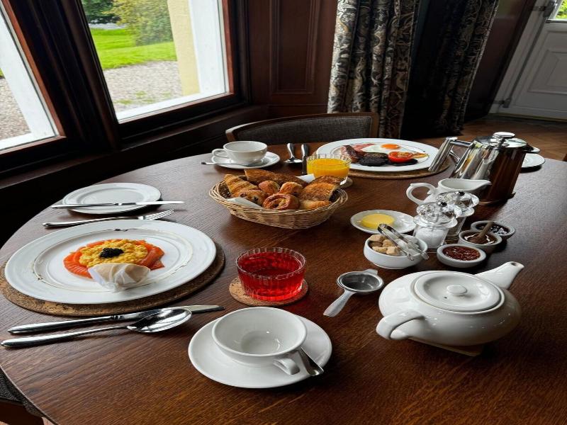 Glenfinnan House image