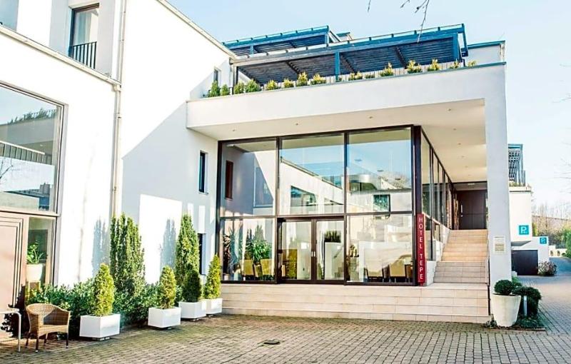 Lindenhof Hotel Tepe image