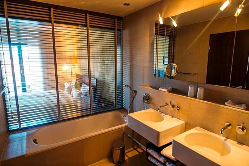 Lindenhof Hotel Tepe image