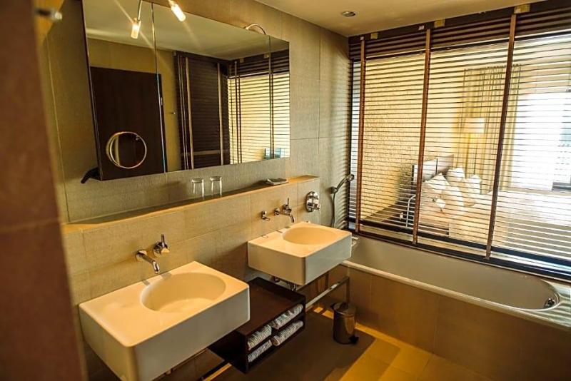Lindenhof Hotel Tepe image