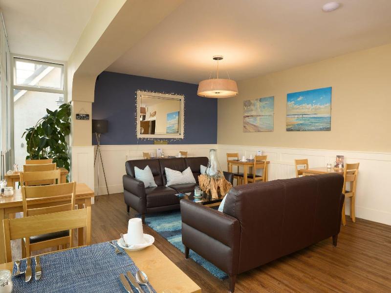 Channel View Hotel image