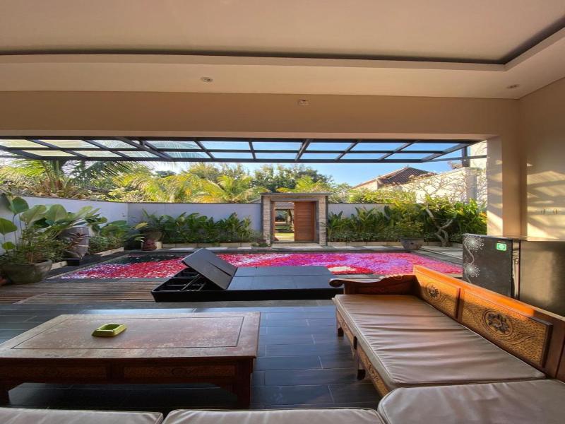 The Muaya Villa image