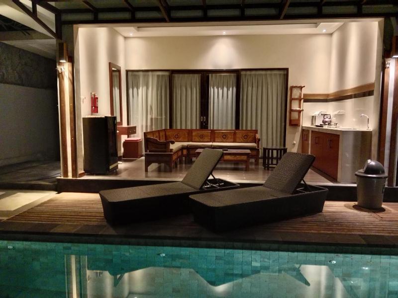 The Muaya Villa image