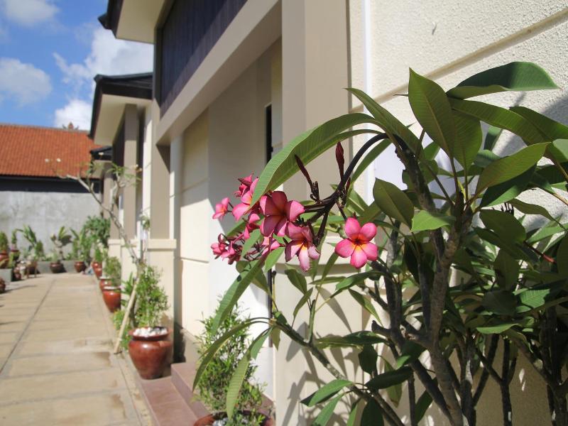The Muaya Villa image
