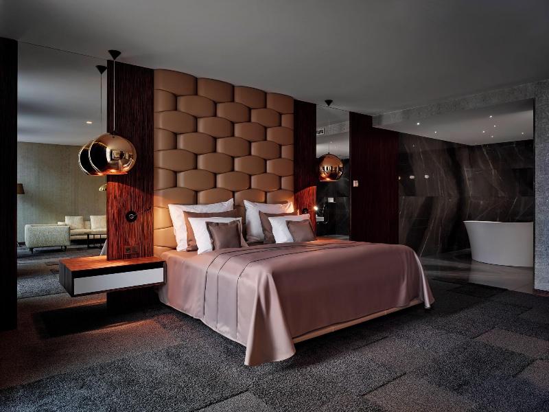 Theatre Hotel image