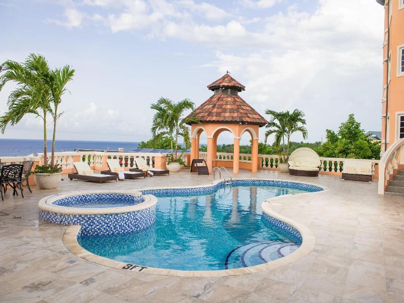 Villa Sweet Villa image