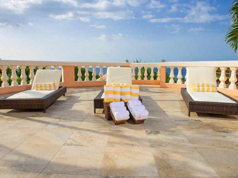 Villa Sweet Villa image