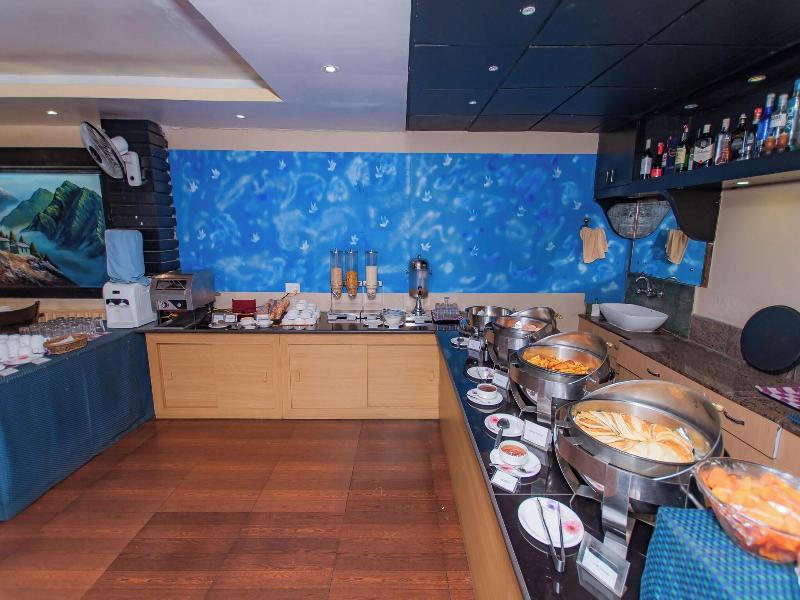 Moonlight Resort And Spa image