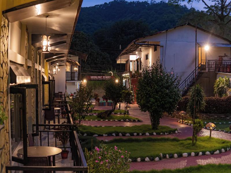 Moonlight Resort And Spa image