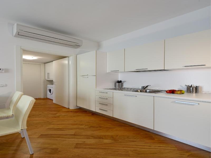 My House Apartments Cremona image