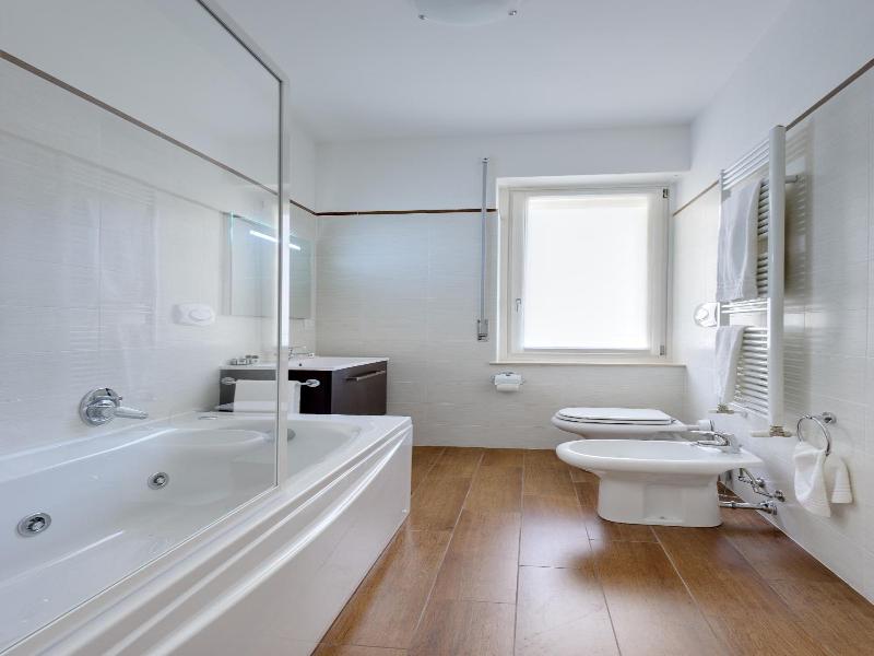 My House Apartments Cremona image