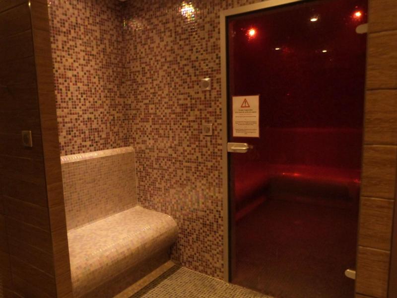 Ax Hotel image