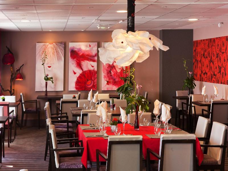 Ax Hotel image