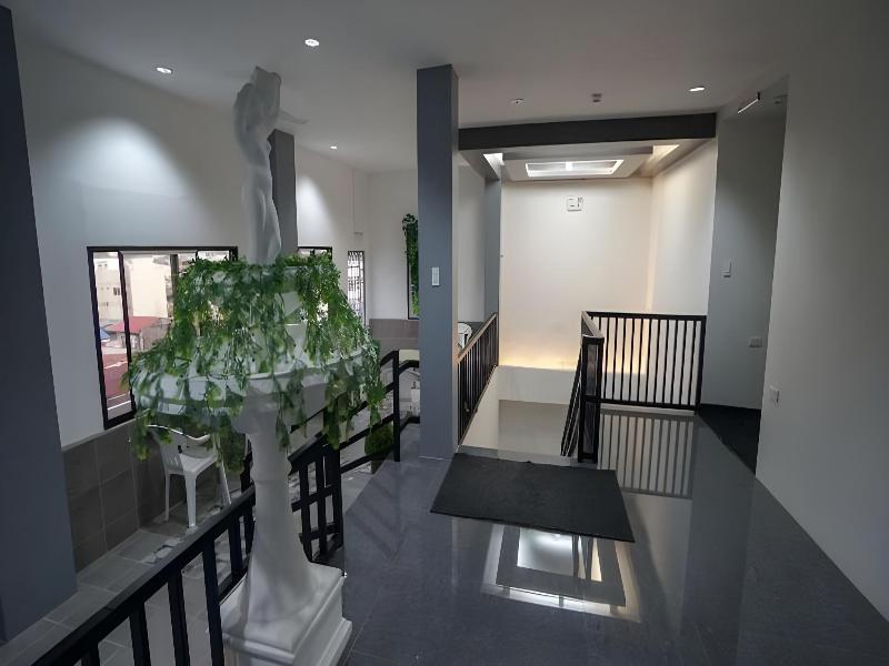New Kong S Hotel — photo 2