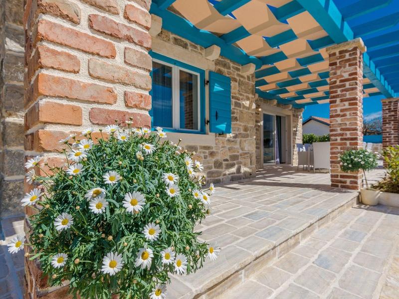 Modern Villa In Sukosan With Private Swimming Pool image