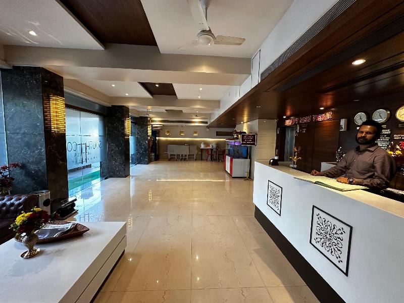 South Coast Hotel image