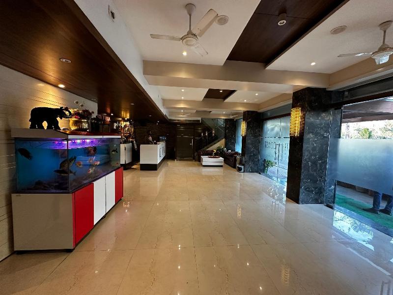 South Coast Hotel image