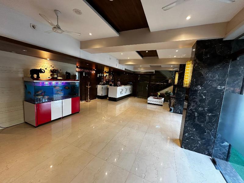 South Coast Hotel image