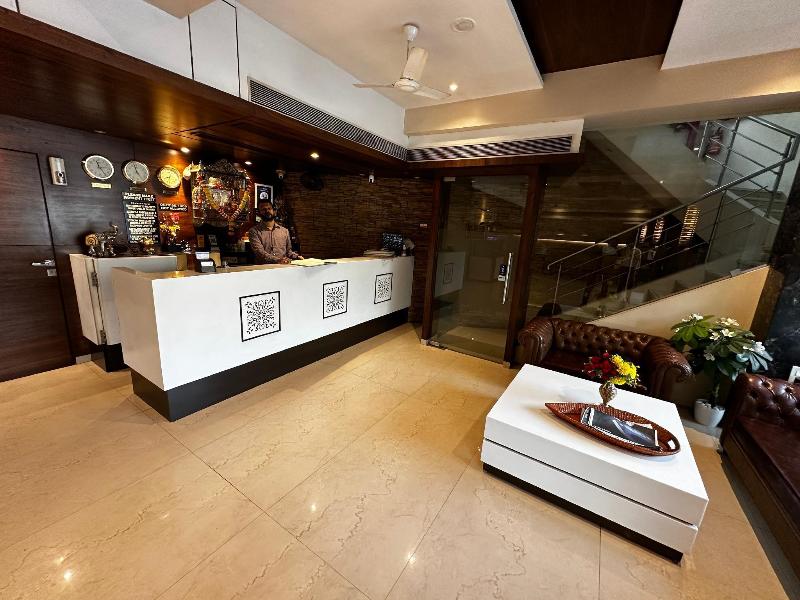 South Coast Hotel image