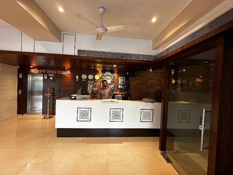 South Coast Hotel image