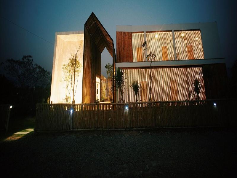 Homu Villa, Nan