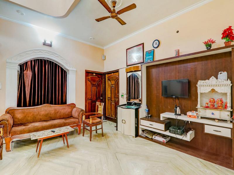 Oyo 76647 Hotel Raka Inn