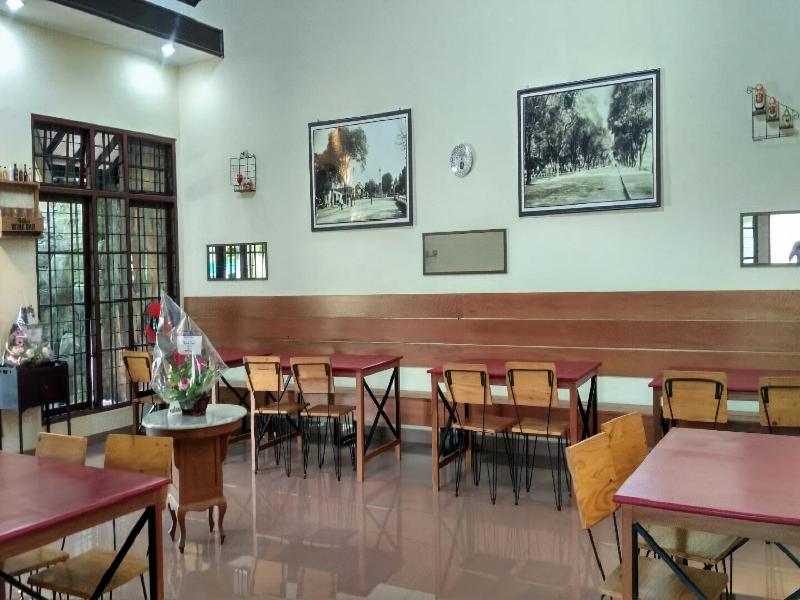 Rumah Hoho Resto image