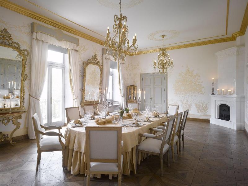Chateau Mcely Hotel image