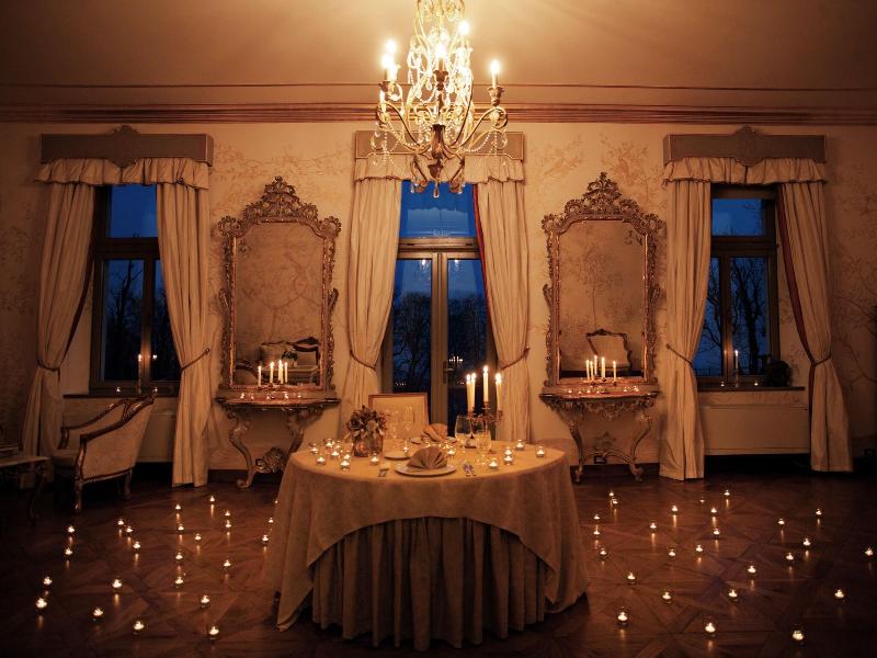 Chateau Mcely Hotel image