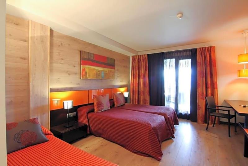 Dolcet L Hotel image